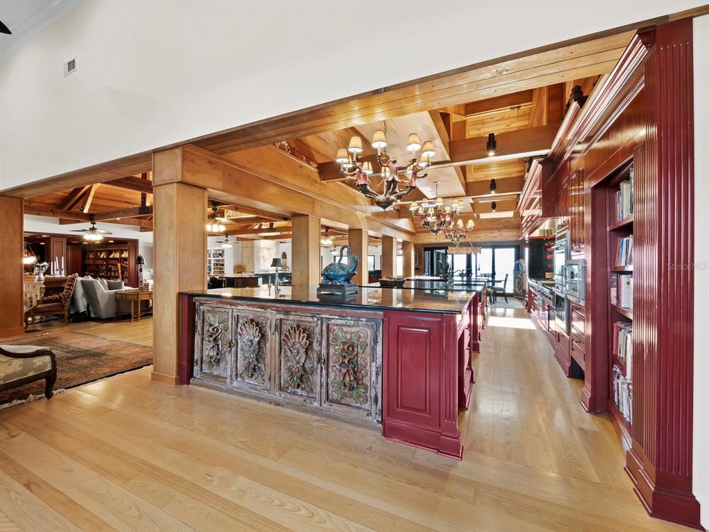 Longboat Key, Florida, 34228, United States, 8 Bedrooms Bedrooms, ,10 BathroomsBathrooms,Residential,For Sale,1997316