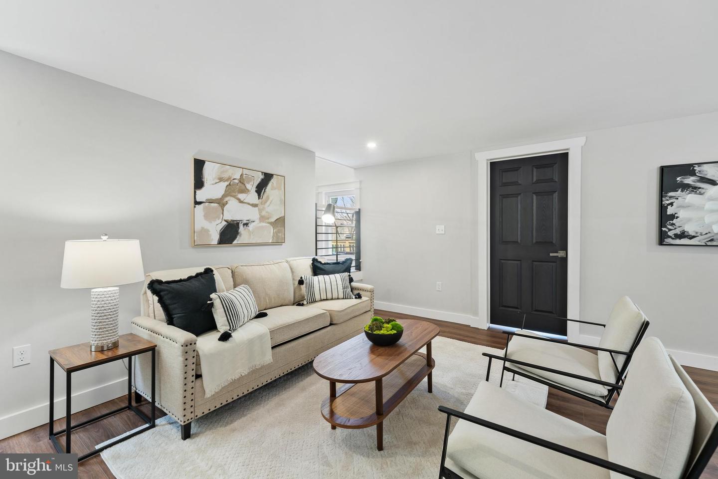 Glen Mills, Pennsylvania, 19342, United States, 3 Bedrooms Bedrooms, ,3 BathroomsBathrooms,Residential,For Sale,1902423