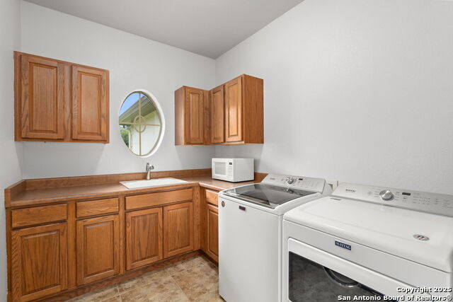 Boerne, Texas, 78006, United States, 4 Bedrooms Bedrooms, ,3 BathroomsBathrooms,Residential,For Sale,1917847