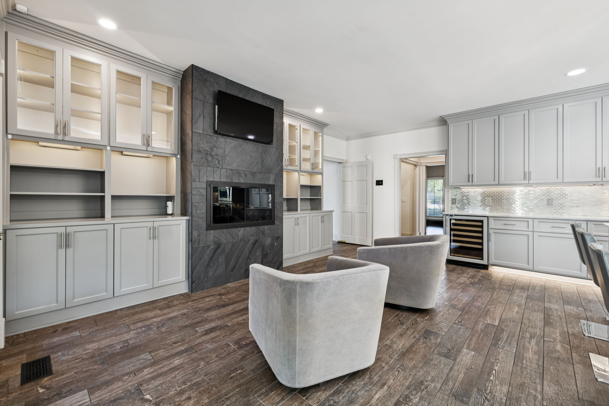  827 Maxwell Ct, Nashville, TN, 37220 - 物件實景