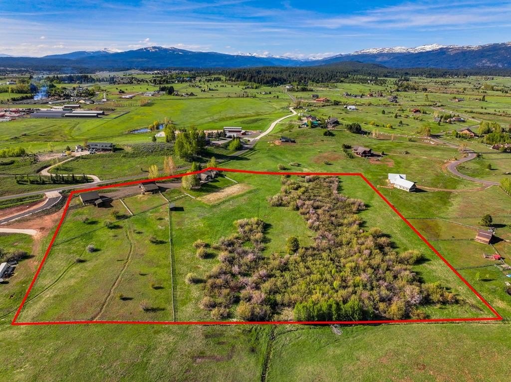 McCall, Idaho, 83638, United States, 4 Bedrooms Bedrooms, ,2 BathroomsBathrooms,Residential,For Sale,1828717