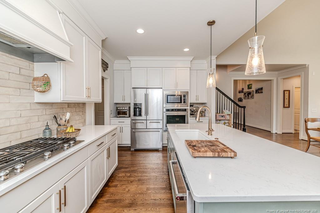 Sanford, North Carolina, 27330, United States, 4 Bedrooms Bedrooms, ,3 BathroomsBathrooms,Residential,For Sale,1970014