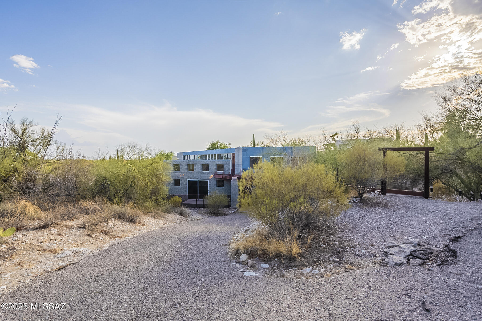 Tucson, Arizona, 85750, United States, 4 Bedrooms Bedrooms, ,3 BathroomsBathrooms,Residential,For Sale,1883244