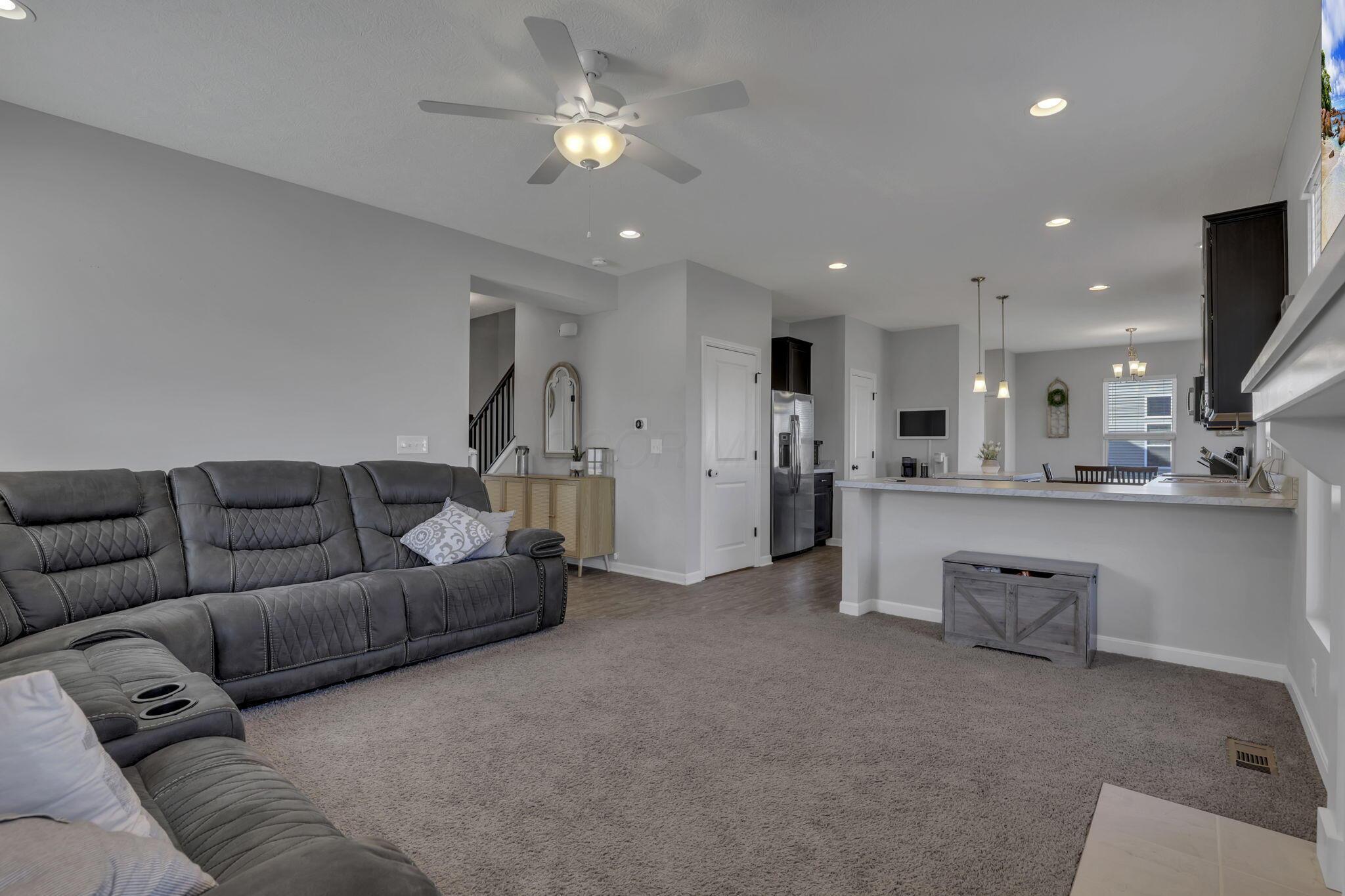 Westerville, Ohio, 43081, United States, 4 Bedrooms Bedrooms, ,3 BathroomsBathrooms,Residential,For Sale,1948100