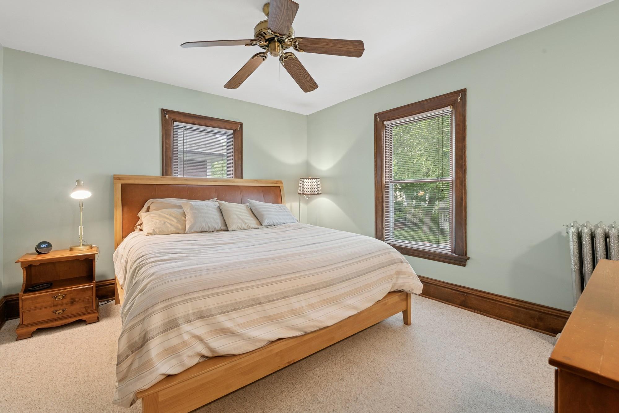 Minneapolis, Minnesota, 55408, United States, 4 Bedrooms Bedrooms, ,2 BathroomsBathrooms,Residential,For Sale,1919825