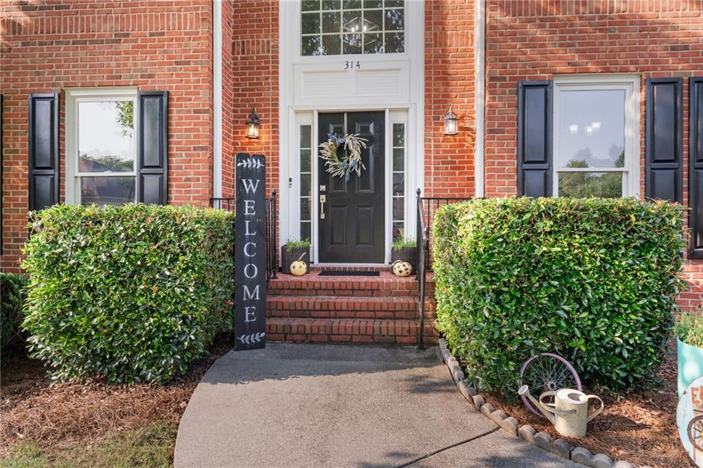 Loganville, Georgia, 30052, United States, 4 Bedrooms Bedrooms, ,4 BathroomsBathrooms,Residential,For Sale,2007838