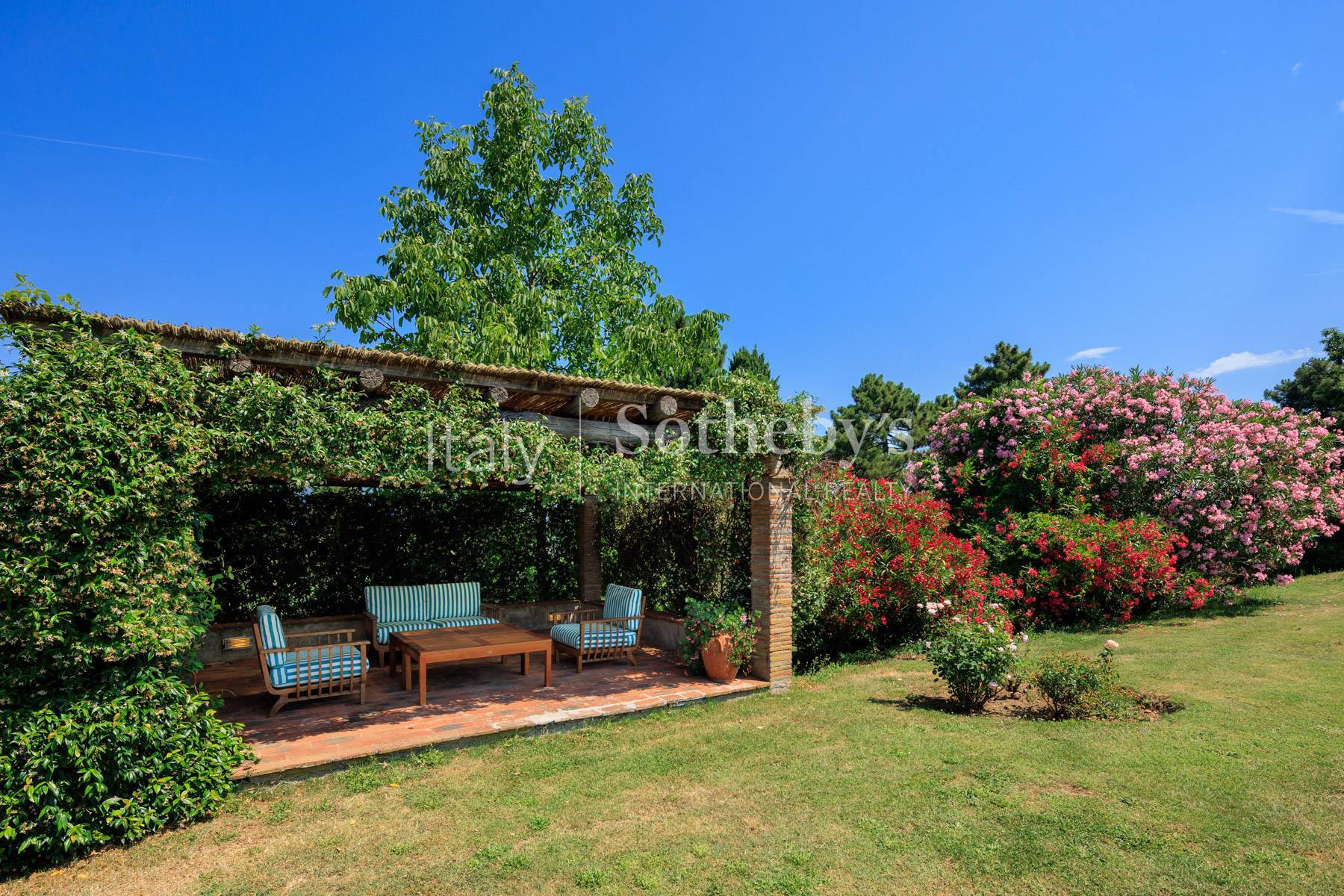  Elegant country house with guest house and swimming pool - 物件實景