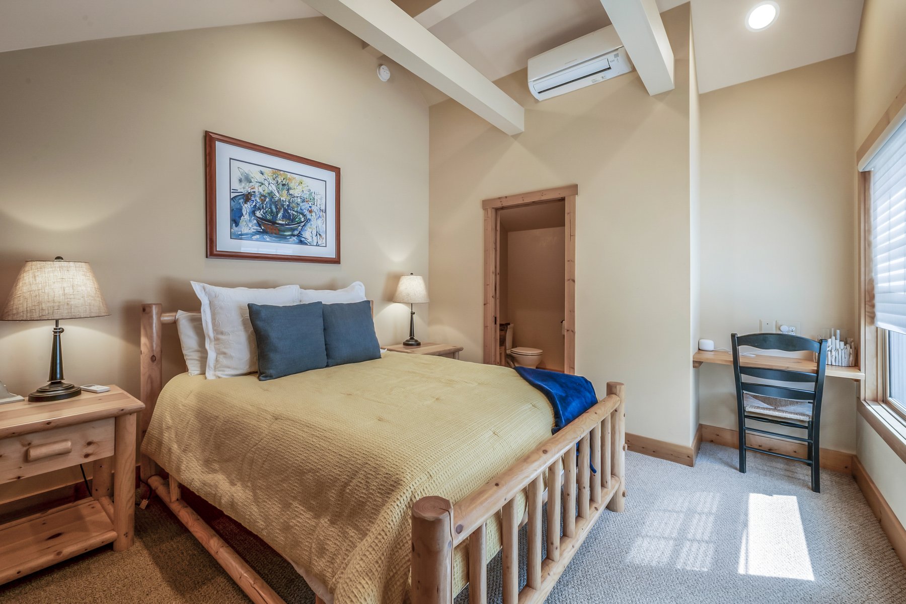 Sagle, Idaho, 83860, United States, 5 Bedrooms Bedrooms, ,6 BathroomsBathrooms,Residential,For Sale,1978919