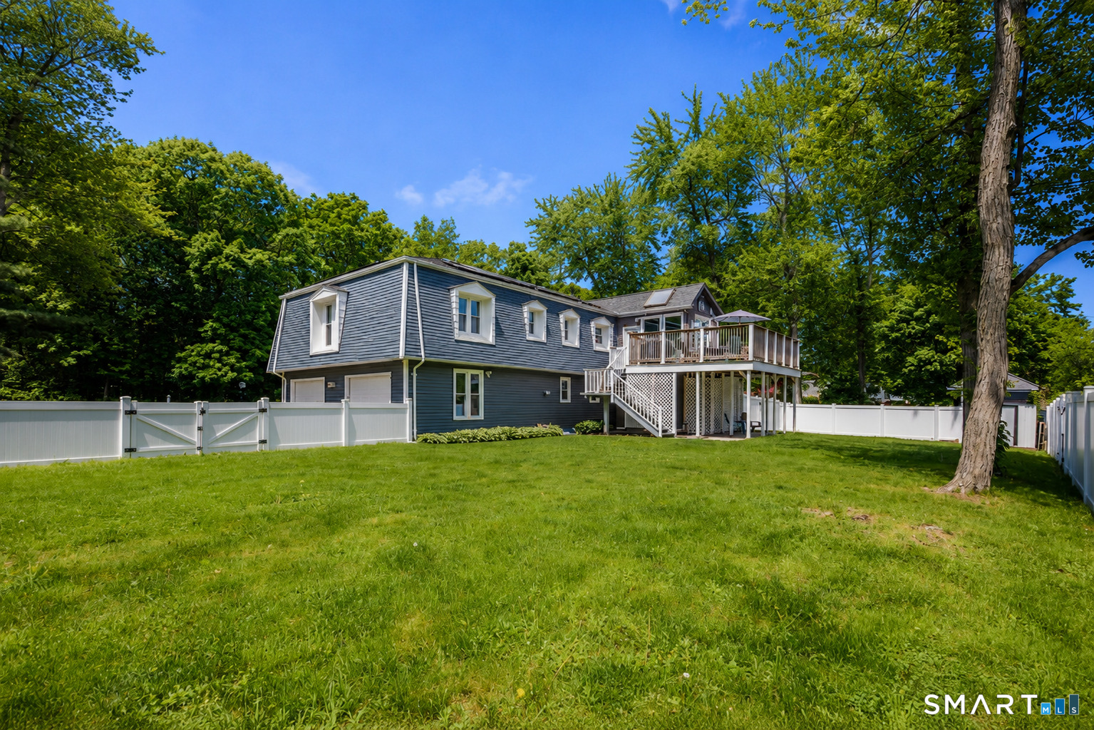 Southington, Connecticut, 06489, United States, 4 Bedrooms Bedrooms, ,3 BathroomsBathrooms,Residential,For Sale,2048016