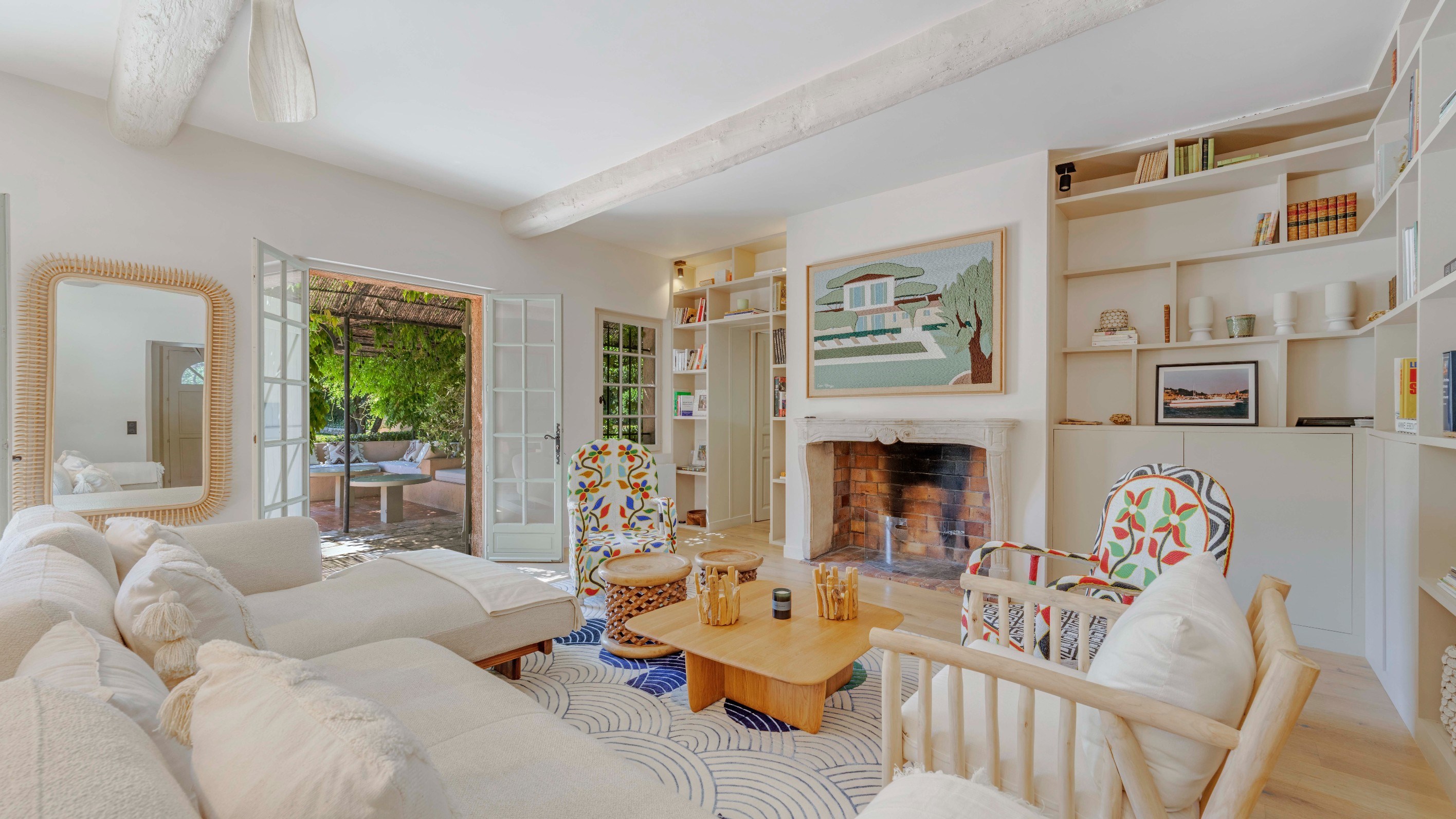  Provençal villa of 210 m² with swimming pool and landscaped garden near Pampelo… - 物件實景