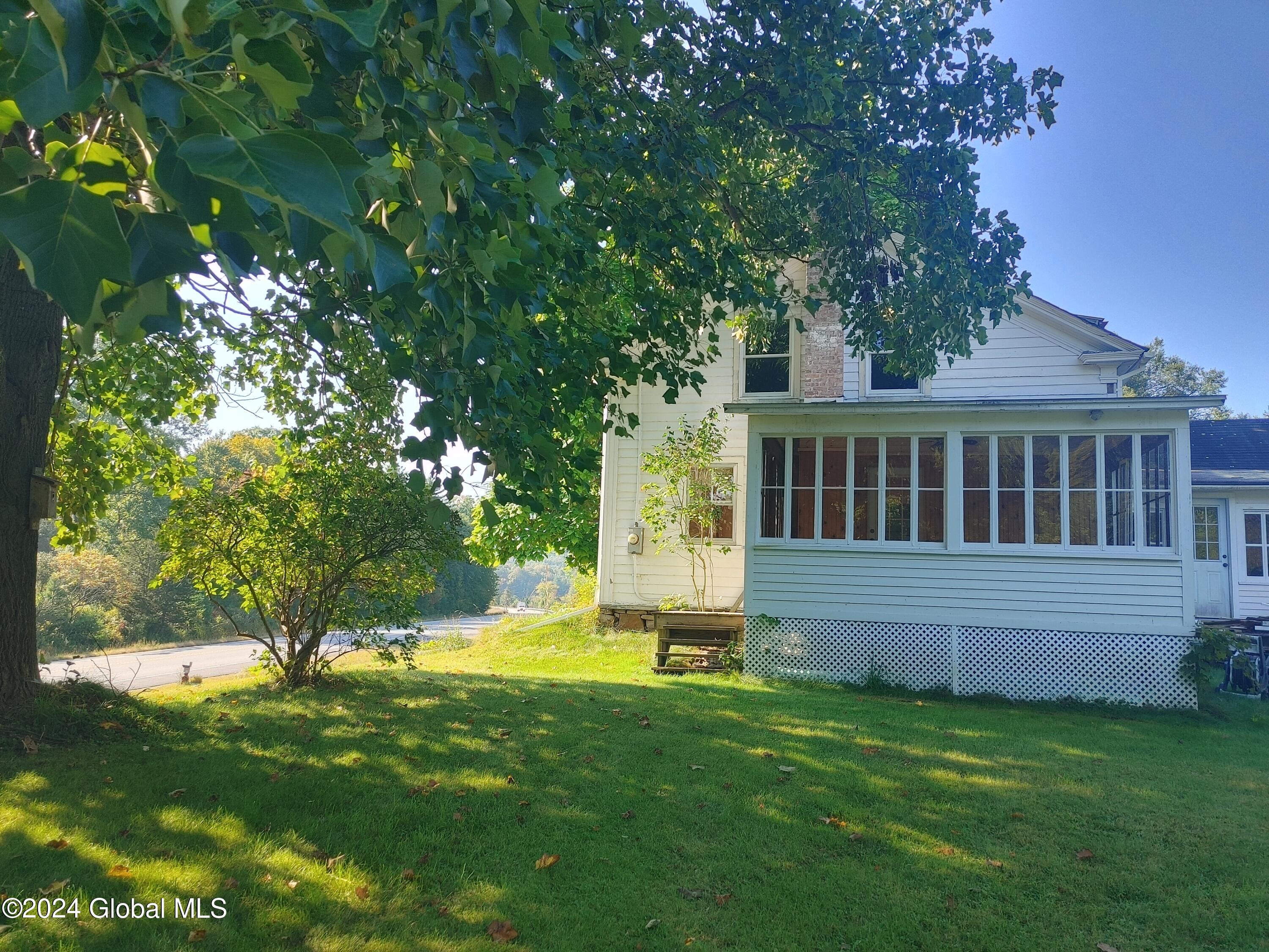 Putnam Station, New York, 12861, United States, 2 Bedrooms Bedrooms, ,2 BathroomsBathrooms,Residential,For Sale,1978709