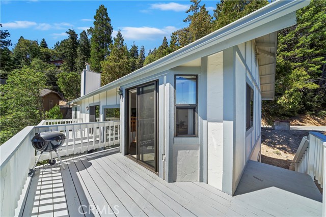 Crestline, California, 92325, United States, 3 Bedrooms Bedrooms, ,2 BathroomsBathrooms,Residential,For Sale,1981429
