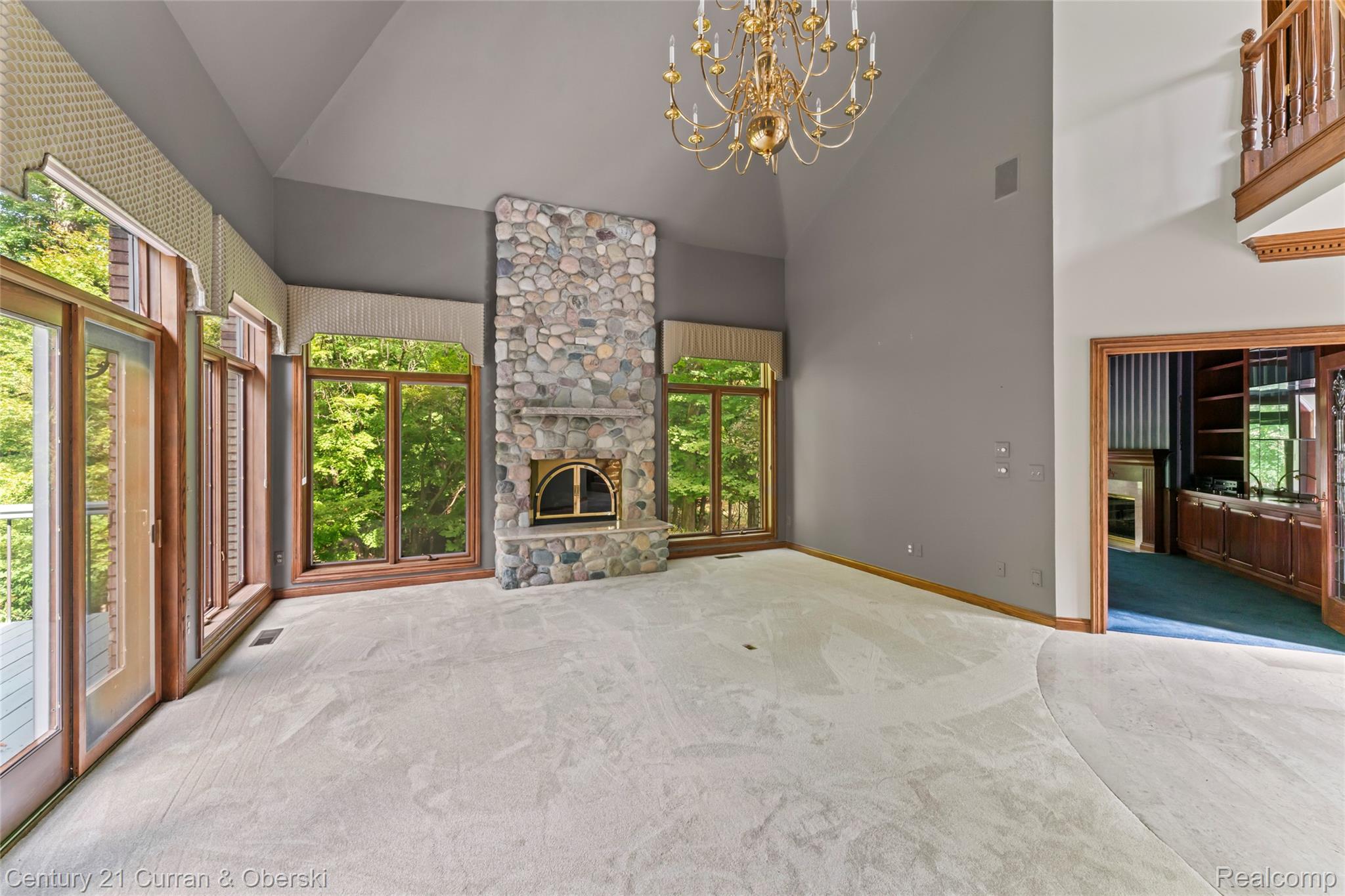 Farmington, Michigan, 48331, United States, 5 Bedrooms Bedrooms, ,6 BathroomsBathrooms,Residential,For Sale,1978092