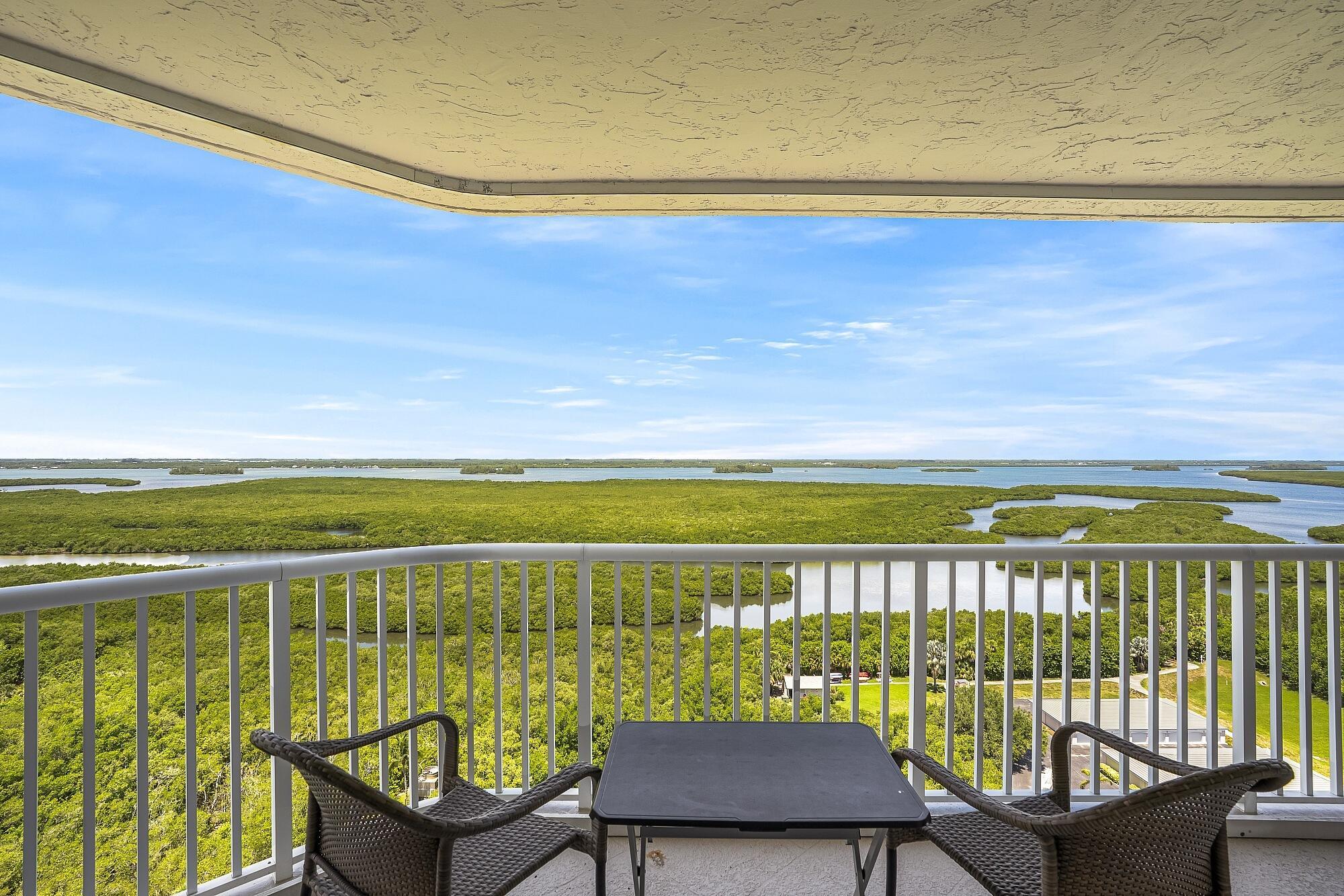 Hutchinson Island, Florida, 34949, United States, 3 Bedrooms Bedrooms, ,2 BathroomsBathrooms,Residential,For Sale,1959425