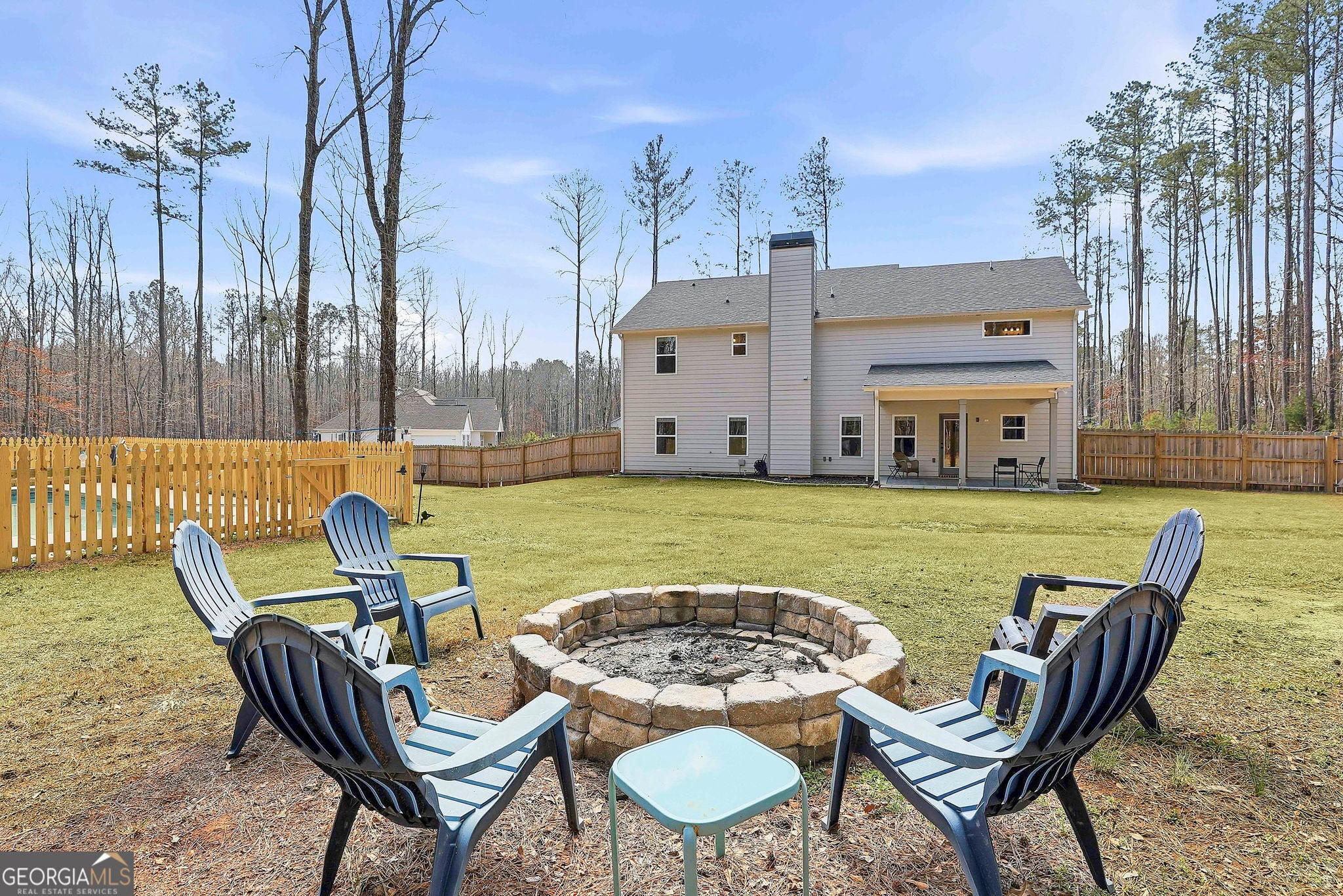 Moreland, Georgia, 30259, United States, 4 Bedrooms Bedrooms, ,3 BathroomsBathrooms,Residential,For Sale,2017822