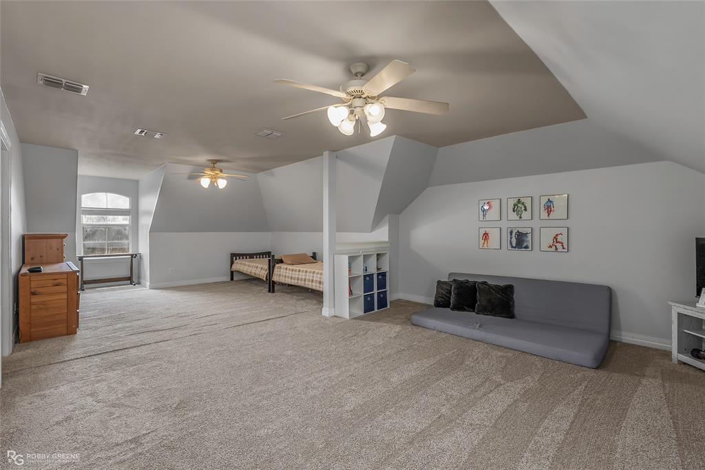 Bossier City, Louisiana, 71111, United States, 5 Bedrooms Bedrooms, ,4 BathroomsBathrooms,Residential,For Sale,1752674