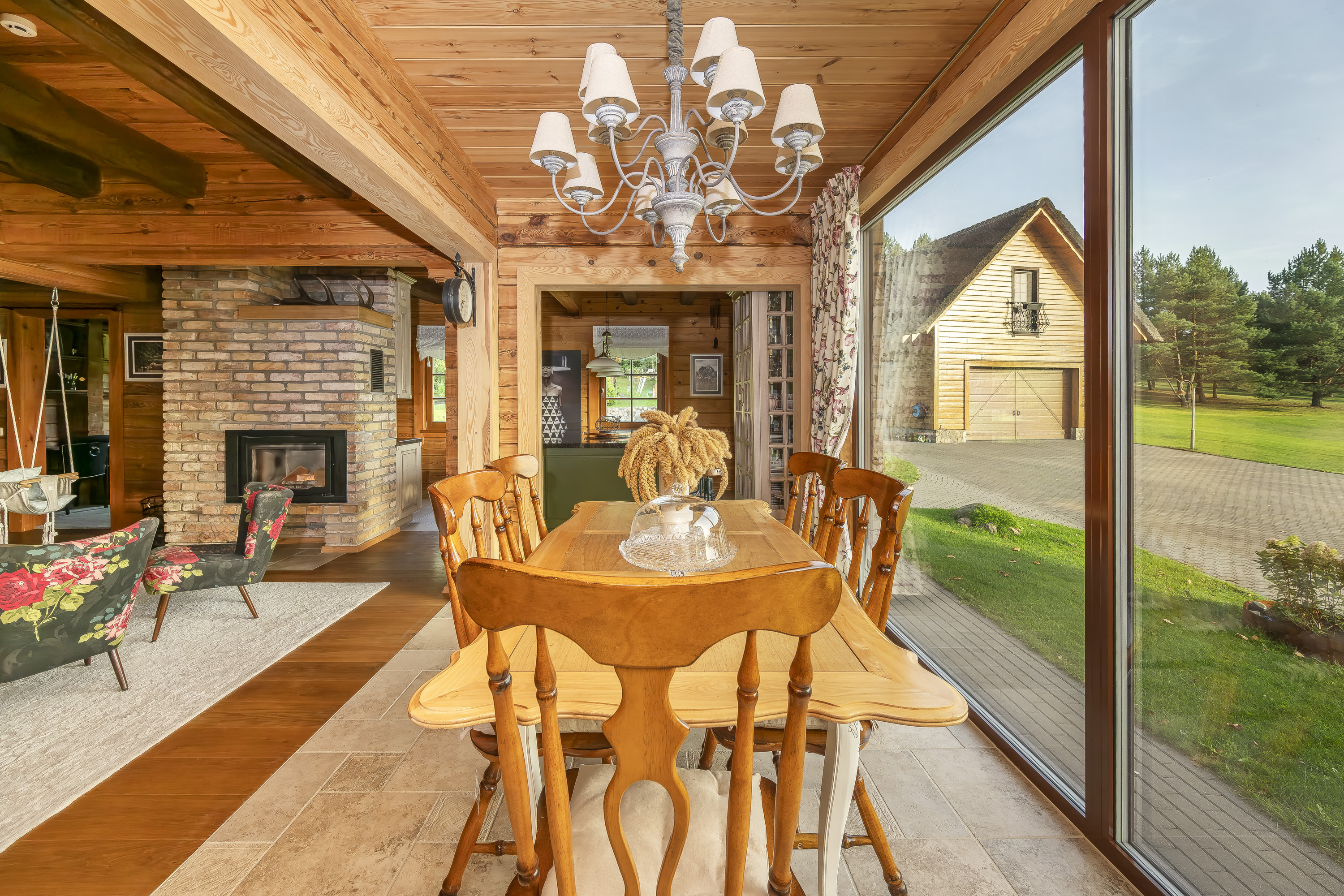  Romantic family homestead with a long lakeside - 物件實景