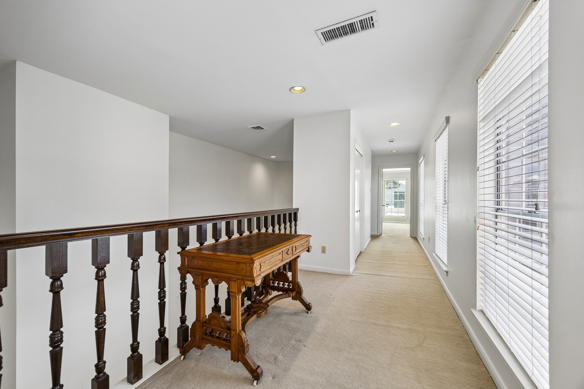  7629 Del Monte Drive - 物件實景