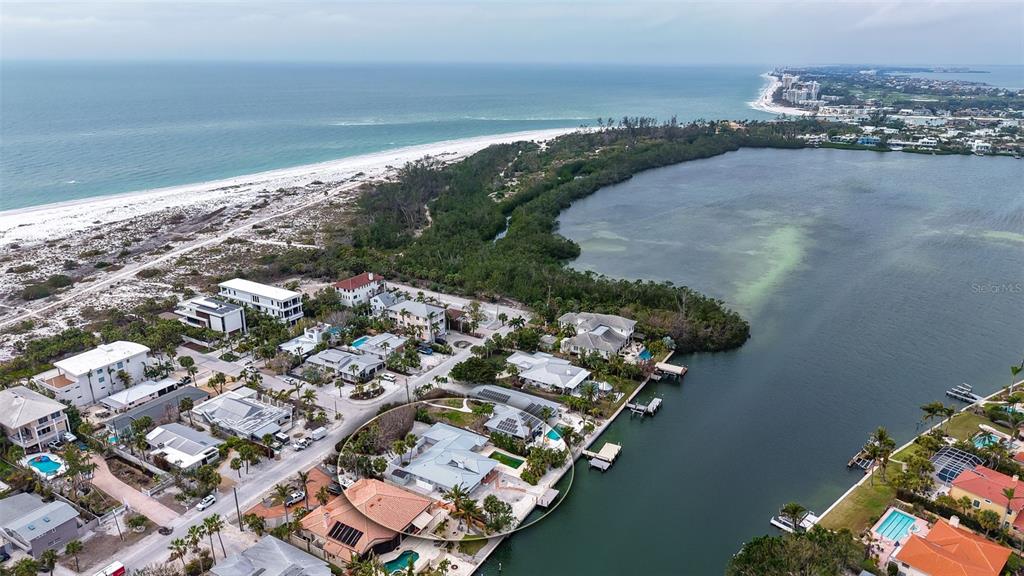 Sarasota, Florida, 34236, United States, 3 Bedrooms Bedrooms, ,3 BathroomsBathrooms,Residential,For Sale,1991313