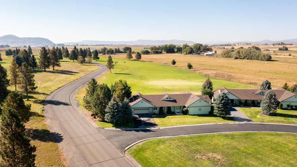 Shield Crest Dr, Klamath Falls, OR 97603 #1