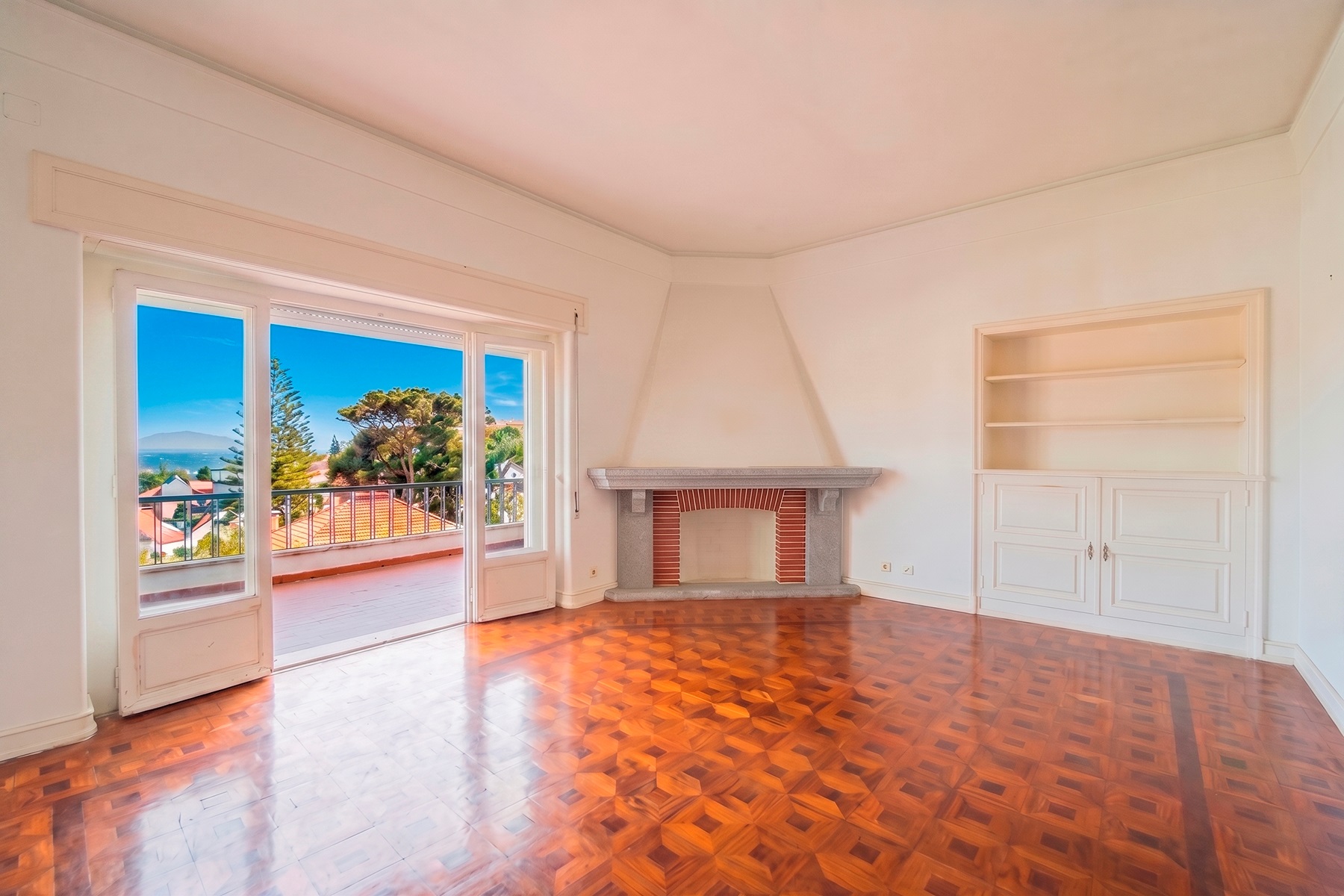  Detached house, 6 bedrooms, for Sale - 物件實景