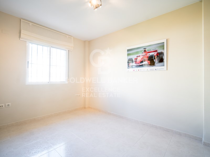 Valencia, Paterna, La Ca?ada Valencia, Paterna, La, Paterna, Comunidad Valenciana, ES, 5 Bedrooms Bedrooms, ,3 BathroomsBathrooms,Residential,For Sale,Valencia, Paterna, La Ca?ada Valencia, Paterna, La,1672423