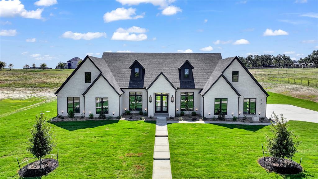 Weatherford, Texas, 76087, United States, 5 Bedrooms Bedrooms, ,6 BathroomsBathrooms,Residential,For Sale,1981061