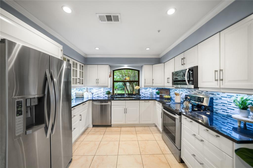 Dallas, Texas, 75248, United States, 3 Bedrooms Bedrooms, ,3 BathroomsBathrooms,Residential,For Sale,1971197