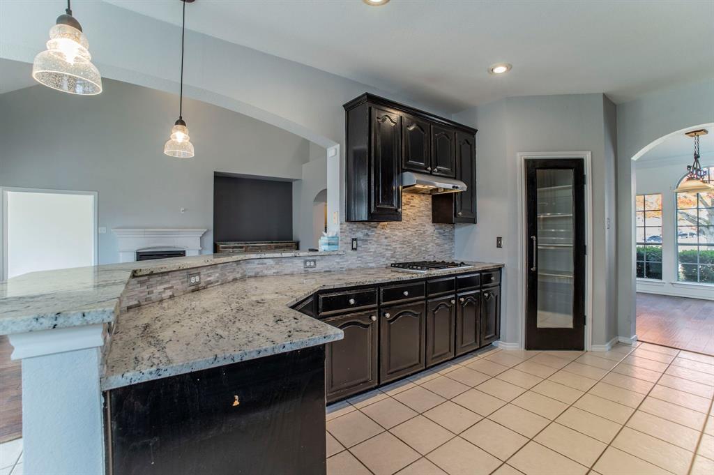 Mansfield, Texas, 76063, United States, 3 Bedrooms Bedrooms, ,3 BathroomsBathrooms,Residential,For Sale,2005413