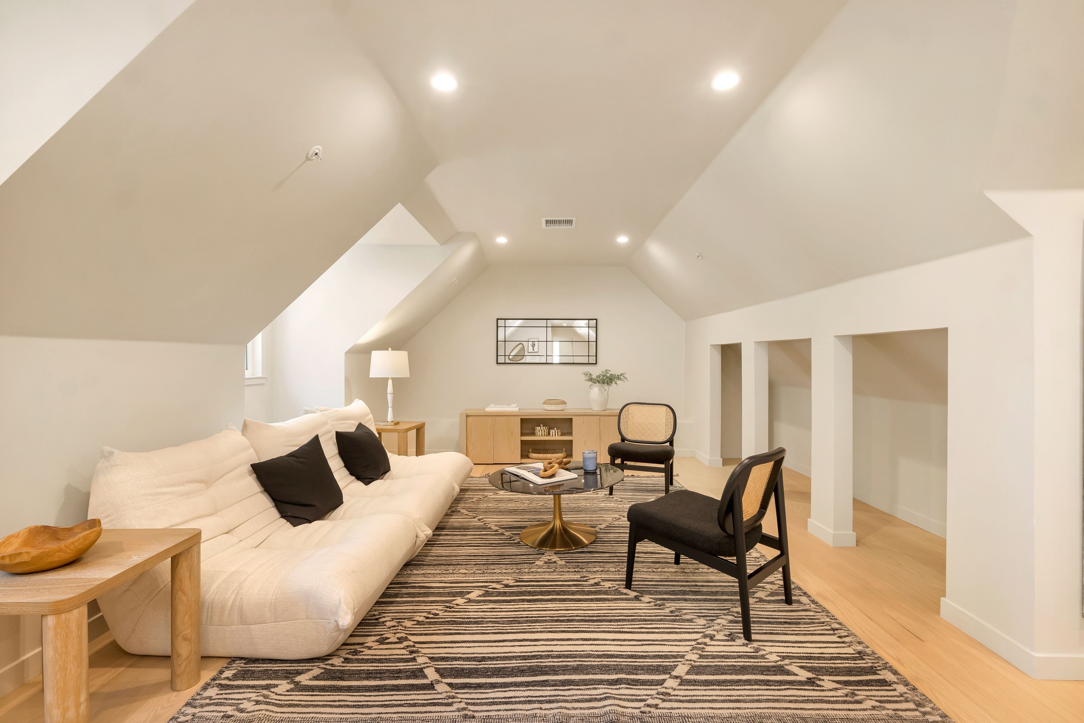  5354 Lewis Road, Agoura Hills - 物件實景