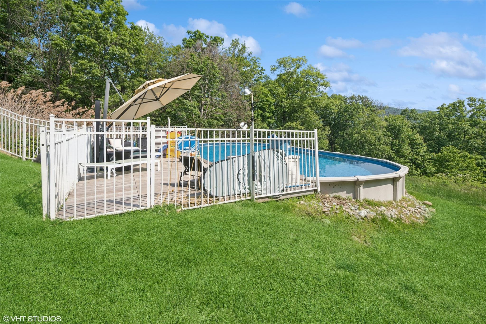 Tomkins Cove, New York, 10986, United States, 7 Bedrooms Bedrooms, ,6 BathroomsBathrooms,Residential,For Sale,1984375