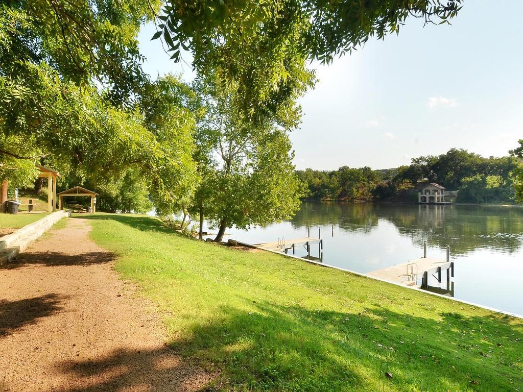 Austin, Texas, 78734, United States, 4 Bedrooms Bedrooms, ,2 BathroomsBathrooms,Residential,For Sale,1982359