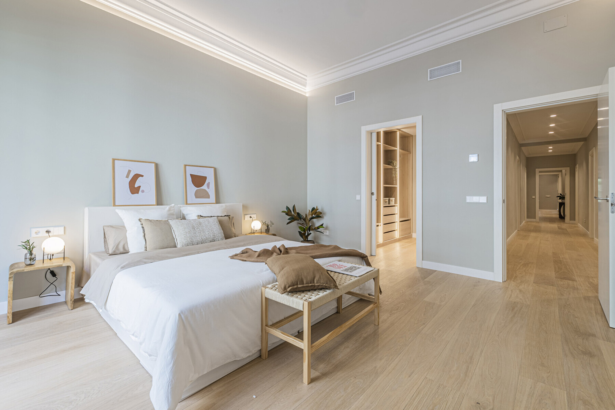 Elegant 5 Bedroom Renovated Apartment in Barcelona - 物件實景