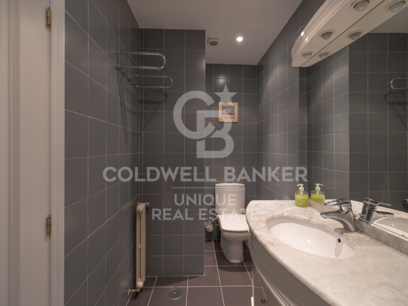 Madrid, Comunidad de Madrid, ES, 5 Bedrooms Bedrooms, ,3 BathroomsBathrooms,Residential,For Sale,1847498