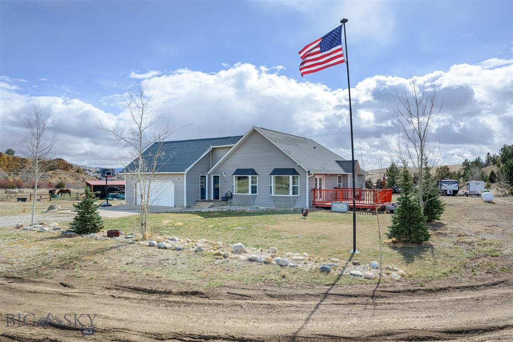 Anaconda, Montana, 59711, United States, 5 Bedrooms Bedrooms, ,3 BathroomsBathrooms,Residential,For Sale,1923651