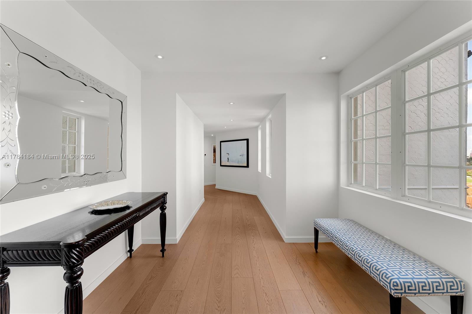 Miami Beach, Florida, 33109, United States, 3 Bedrooms Bedrooms, ,5 BathroomsBathrooms,Residential,For Sale,1770754