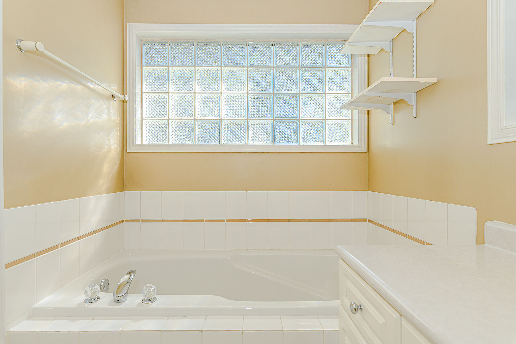  Bright Open Townhome - 物件實景