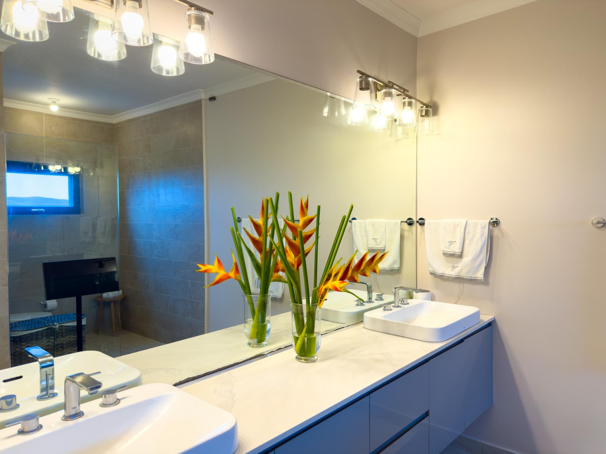 Kingston & St. Andrew, JM, 4 Bedrooms Bedrooms, ,5 BathroomsBathrooms,Residential,For Sale,1837675