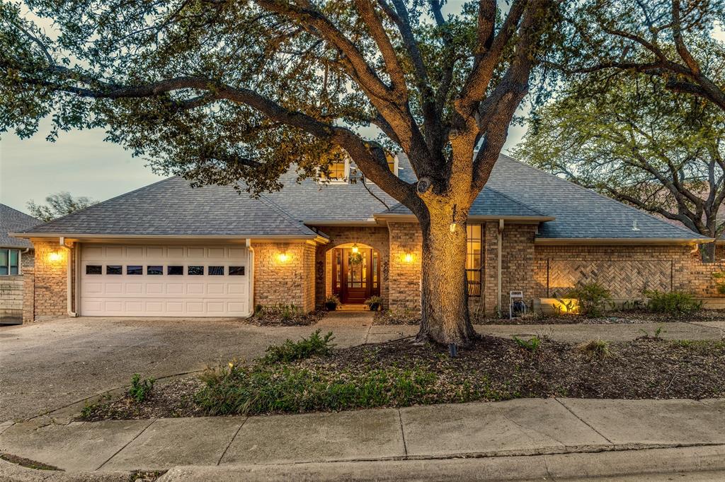 Dallas, Texas, 75228, United States, 4 Bedrooms Bedrooms, ,3 BathroomsBathrooms,Residential,For Sale,1888632