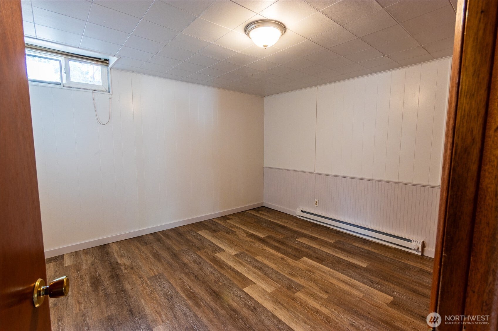 Tonasket, Washington, 98855, United States, ,Residential,For Sale,2001700