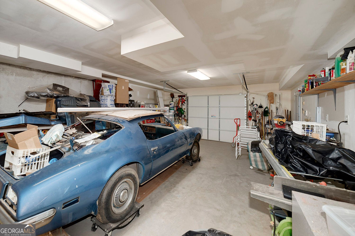 Hampton, Georgia, 30228, United States, 4 Bedrooms Bedrooms, ,3 BathroomsBathrooms,Residential,For Sale,1986841