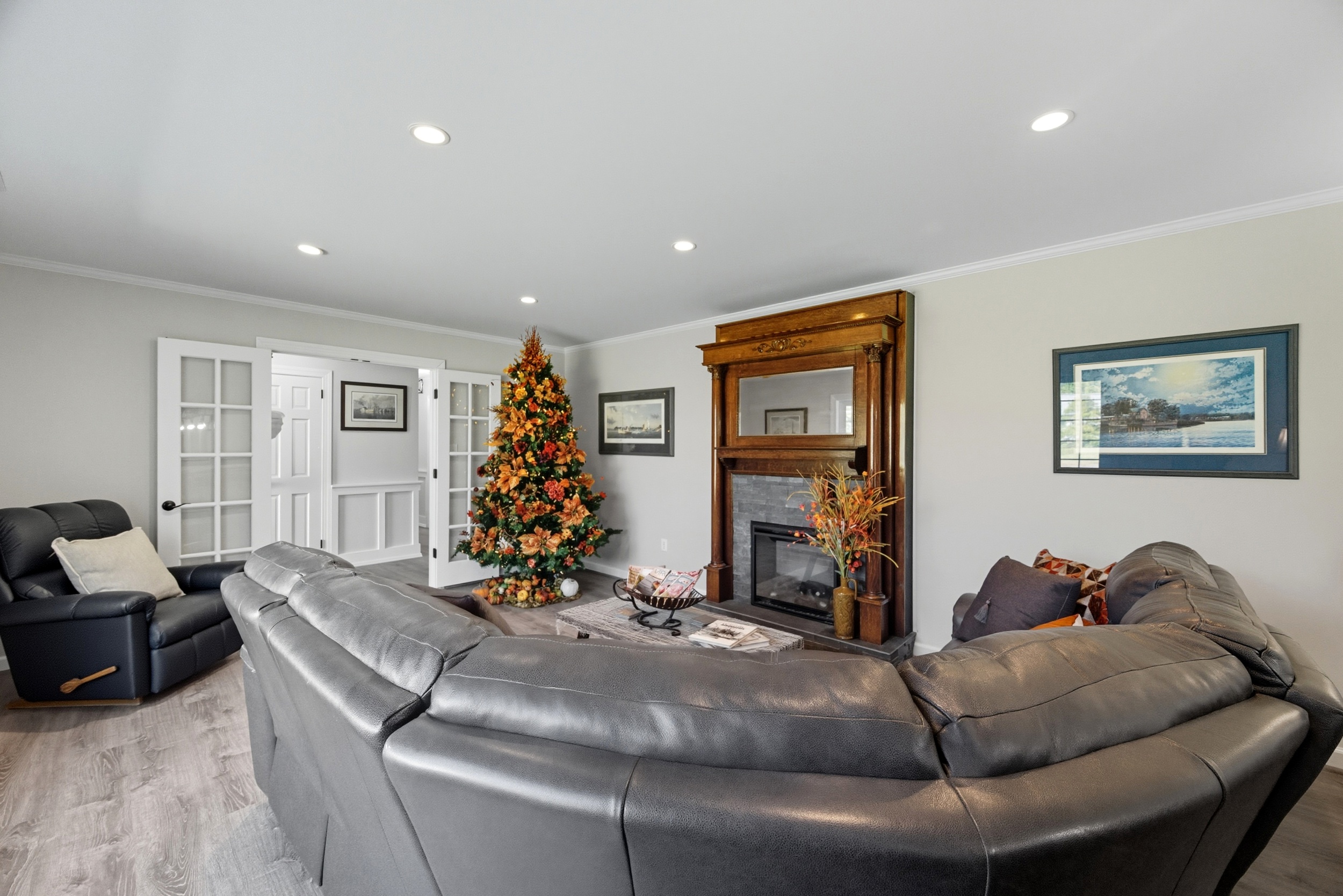 Deltaville, Virginia, 230432093, United States, 4 Bedrooms Bedrooms, ,4 BathroomsBathrooms,Residential,For Sale,1983075