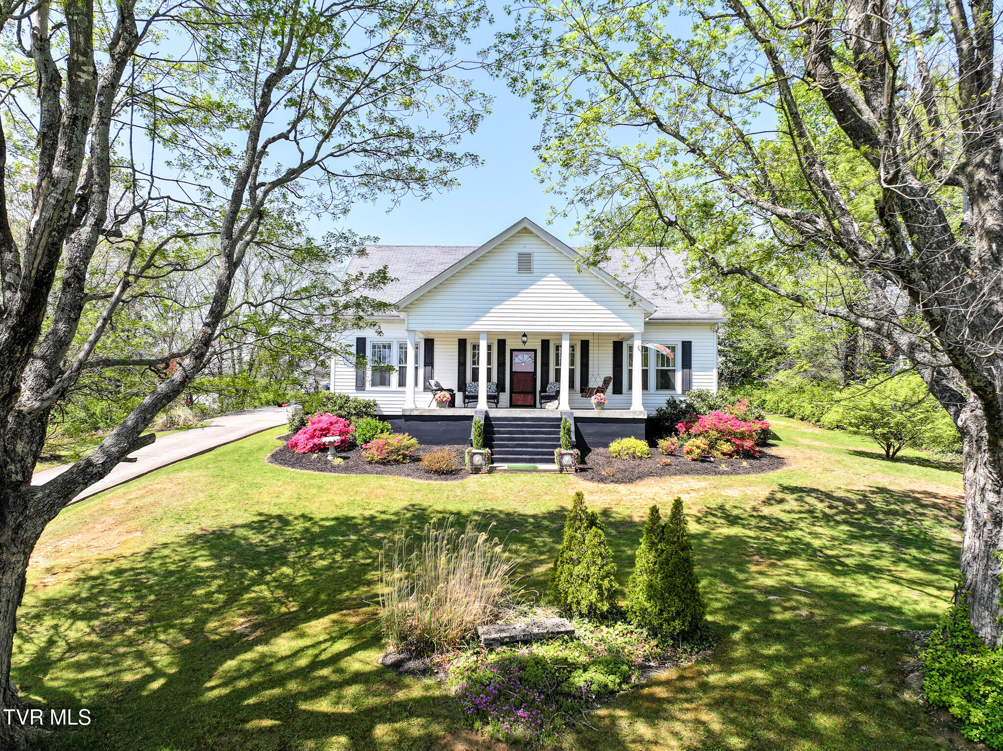 Greeneville, Tennessee, 37745, United States, ,Residential,For Sale,1990455