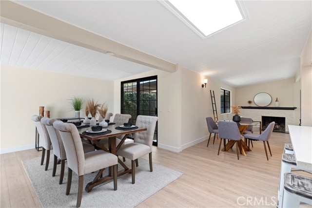 Fullerton, California, 92831, United States, 3 Bedrooms Bedrooms, ,2 BathroomsBathrooms,Residential,For Sale,1975217