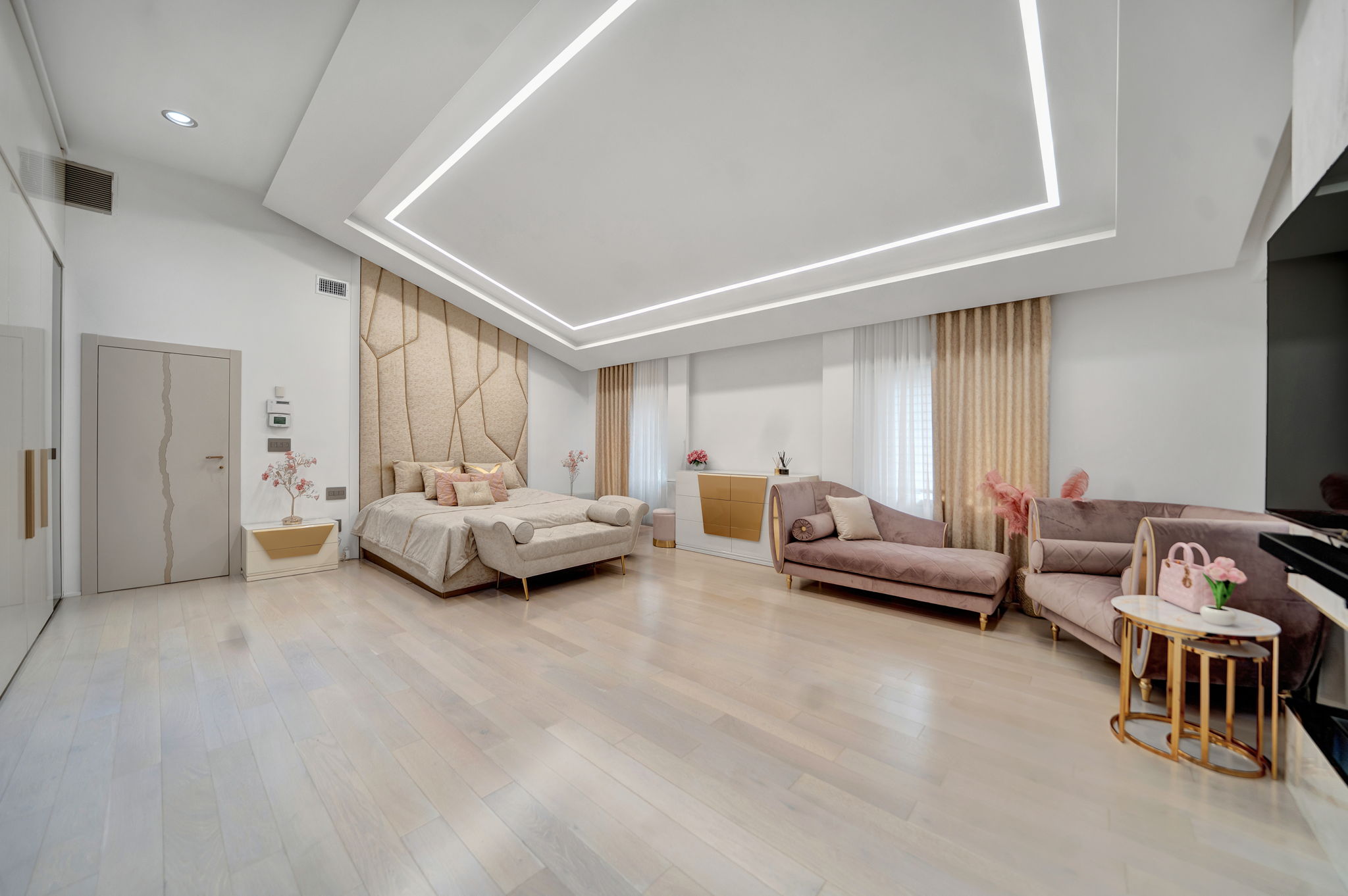  180-15 Aberdeen Road, Jamaica Estates, NY 11432 - 物件實景