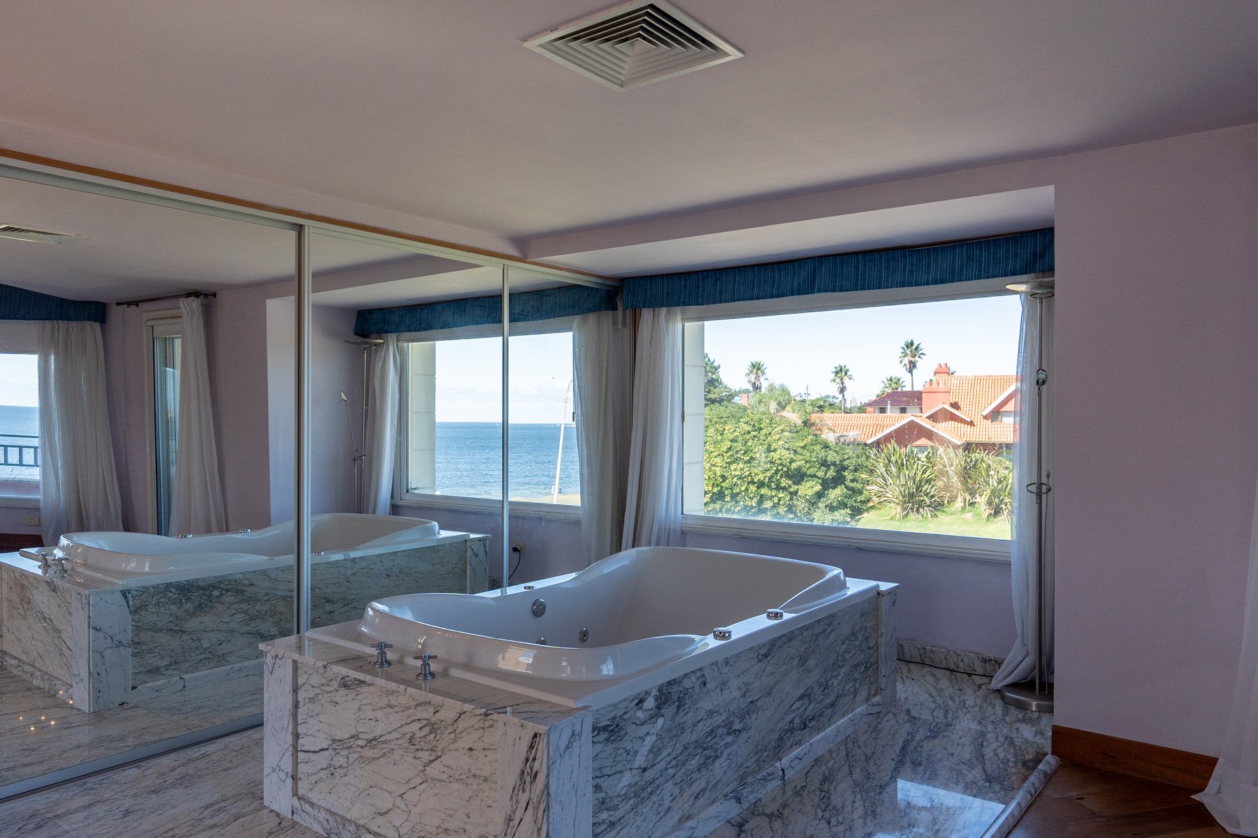  SPECTACULAR OCEANFRONT RESIDENCE - 物件實景