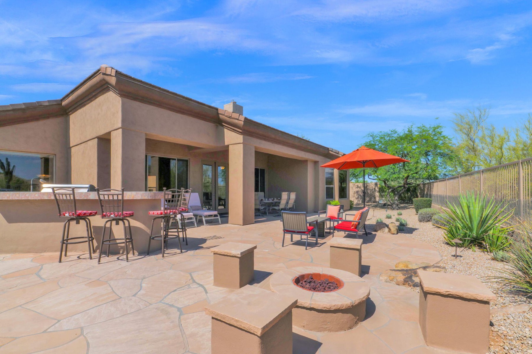  7180 E Thirsty Cactus Lane  Scottsdale, AZ - 物件實景