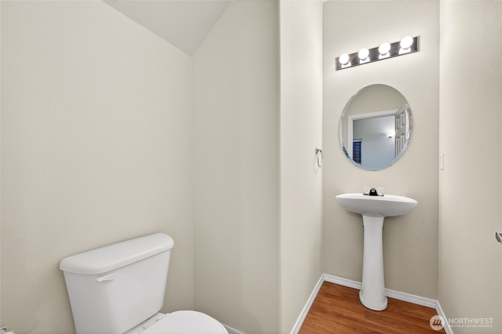 Monroe, Washington, 98272, United States, 3 Bedrooms Bedrooms, ,3 BathroomsBathrooms,Residential,For Sale,2008505