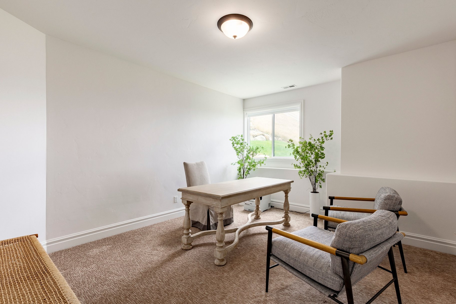  Custom Home with Fully Finished ADU Near Golf, Trails & Mountain Views - 物件實景