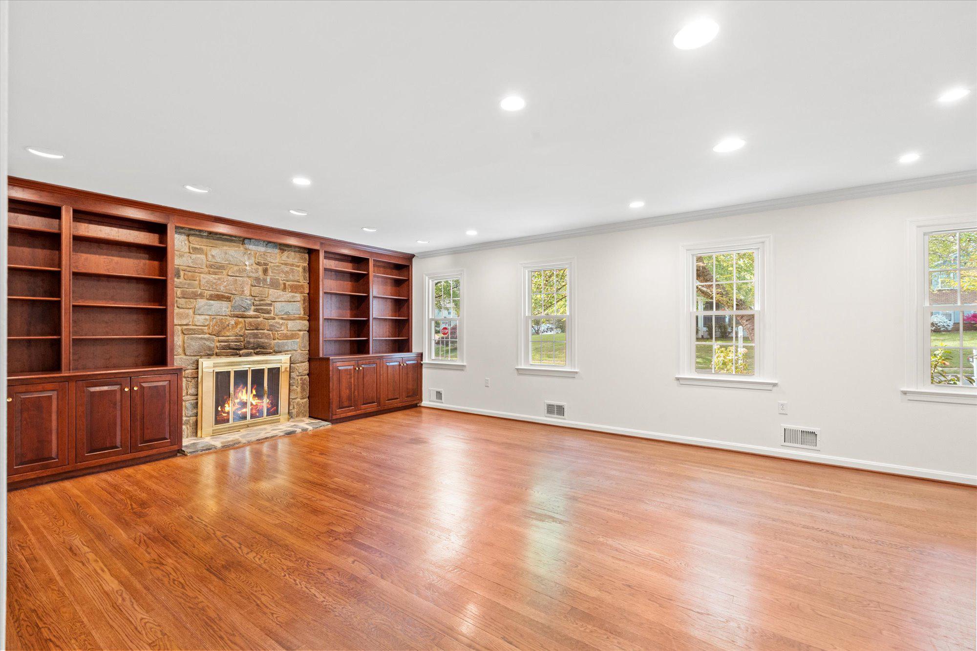  6212 Nethercombe Court, Mclean, VA, 22101 - 物件實景